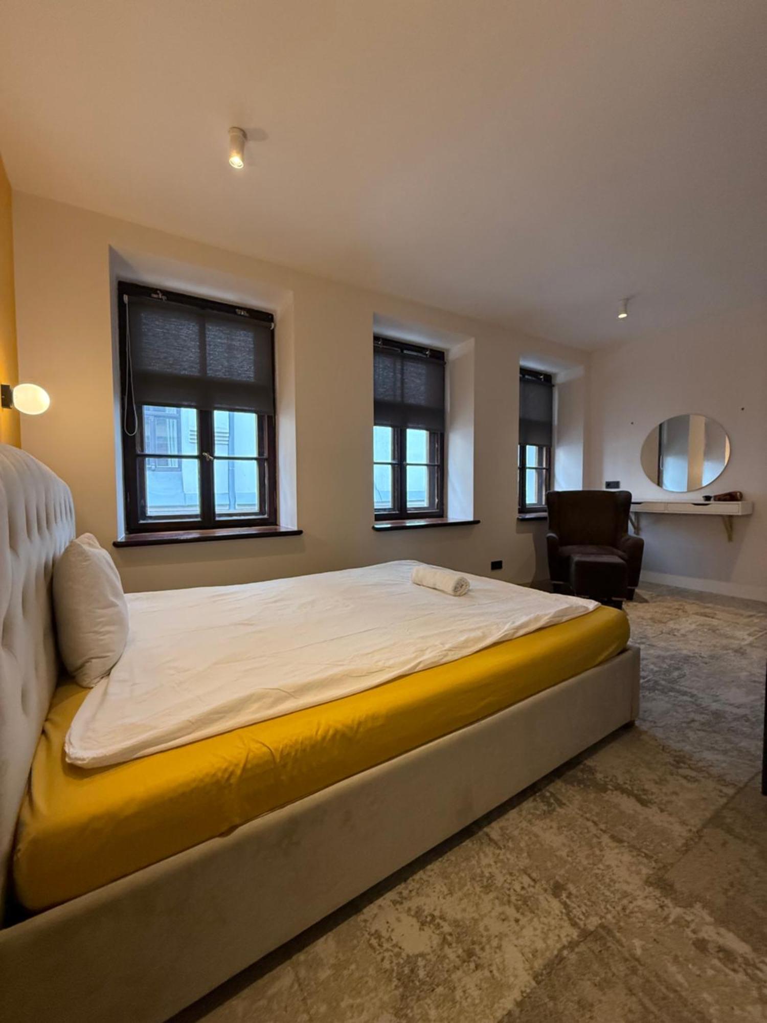 Lovely Two Bedroom In The Old Town Riga Bagian luar foto